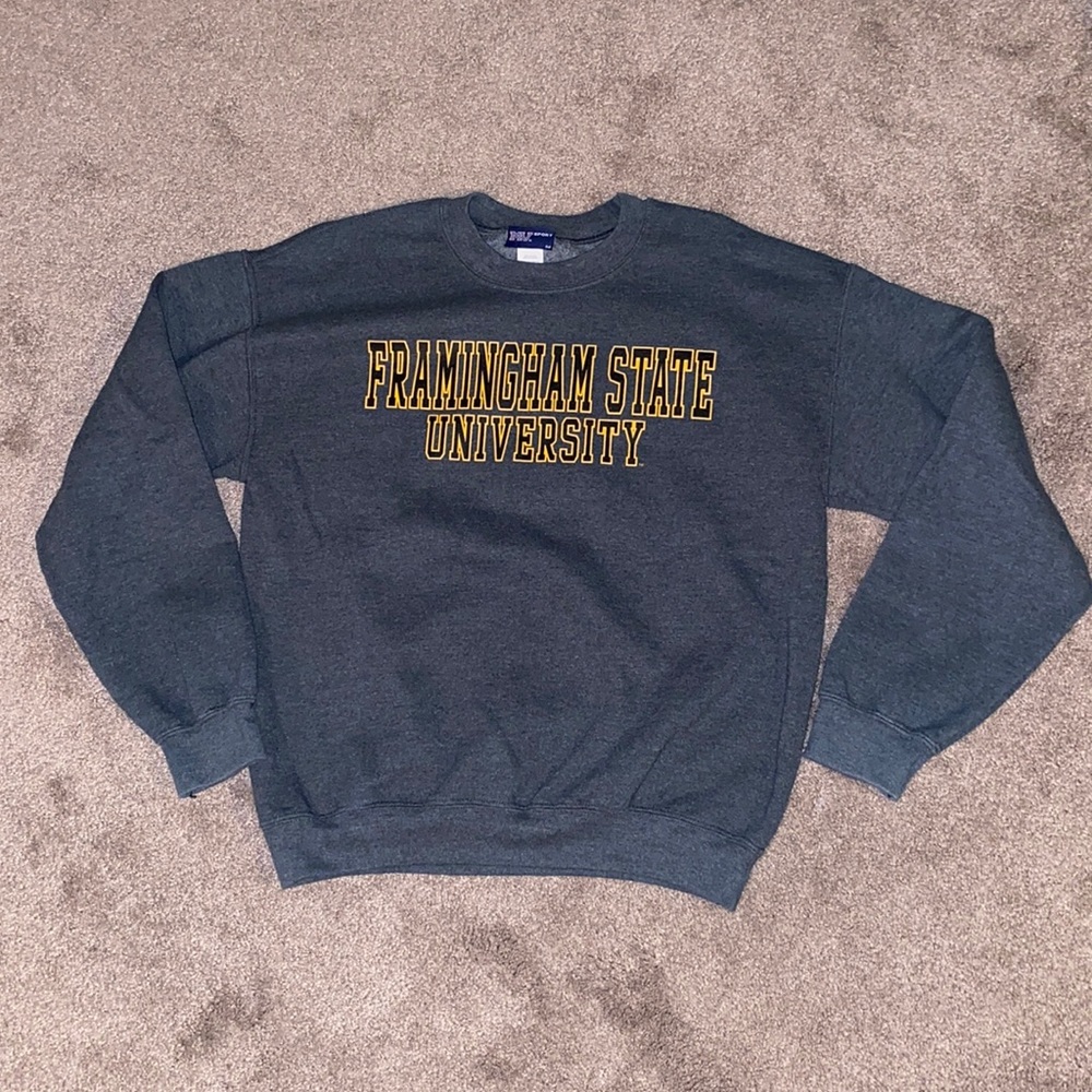 Crew neck Framingham State college sweatshirt